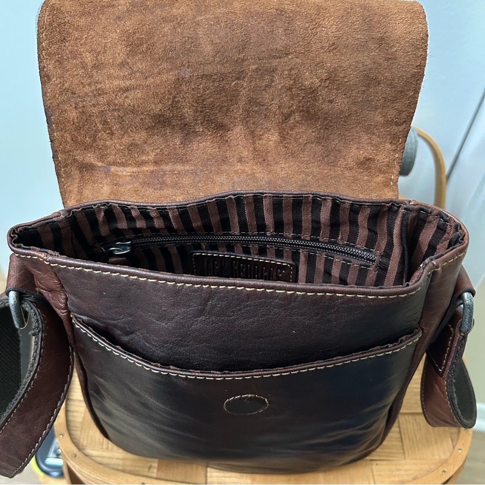 JACK GEORGES, Voyager Collection, Horseshoe Brown Buffalo Leather - Picture 9 of 16